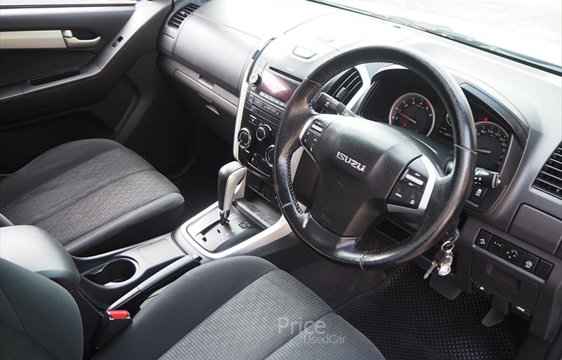 ขายรถกระบะมือสอง-isuzu-อีซูซุ-รถปี2017-รหัส86436-c6001f7f.jpg ขายรถกระบะมือสอง-isuzu-อีซูซุ-รถปี2017-รหัส86436-c6001f7f.jpg