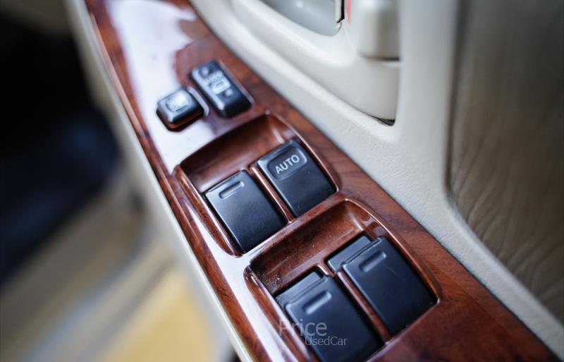 ขายรถตู้มือสอง-toyota-โตโยต้า-รถปี2015-รหัส86450-31a592a5.jpg ขายรถตู้มือสอง-toyota-โตโยต้า-รถปี2015-รหัส86450-31a592a5.jpg