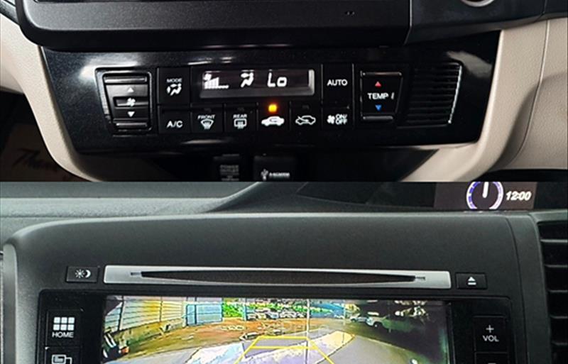 ขายรถเก๋งมือสอง-honda-ฮอนด้า-รถปี2014-รหัส86456-86f7a089.jpg ขายรถเก๋งมือสอง-honda-ฮอนด้า-รถปี2014-รหัส86456-86f7a089.jpg
