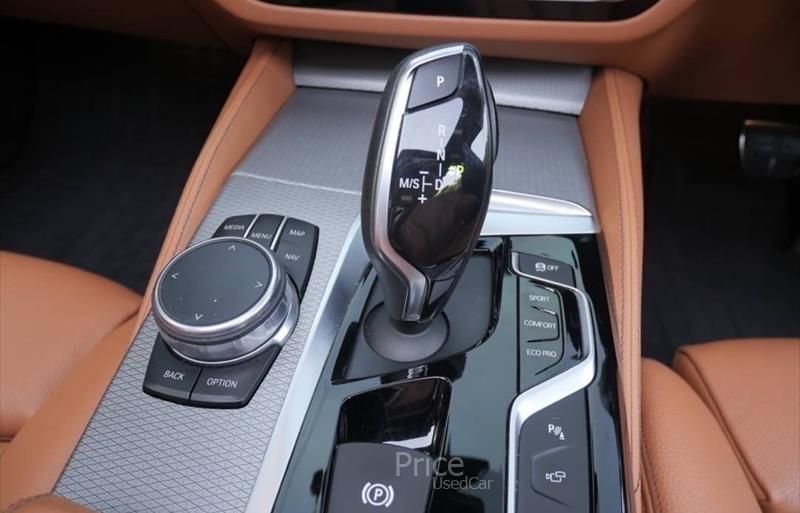 ขายรถเก๋งมือสอง-bmw-บีเอ็มดับบลิว-รถปี2017-รหัส86499-b5fcd7d2.jpg ขายรถเก๋งมือสอง-bmw-บีเอ็มดับบลิว-รถปี2017-รหัส86499-b5fcd7d2.jpg