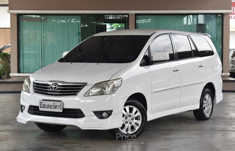 รถตู้มือสอง TOYOTA INNOVA รถปี 2012