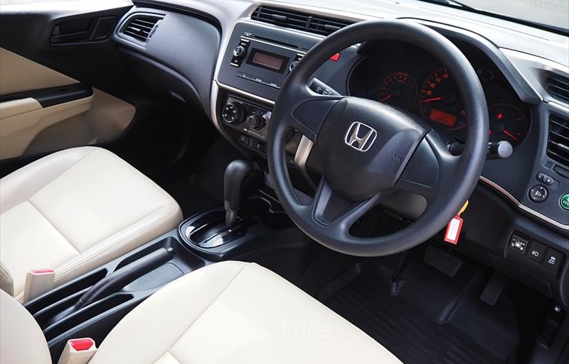 ขายรถเก๋งมือสอง-honda-ฮอนด้า-รถปี2016-รหัส86522-a9b6b7b7.jpg ขายรถเก๋งมือสอง-honda-ฮอนด้า-รถปี2016-รหัส86522-a9b6b7b7.jpg
