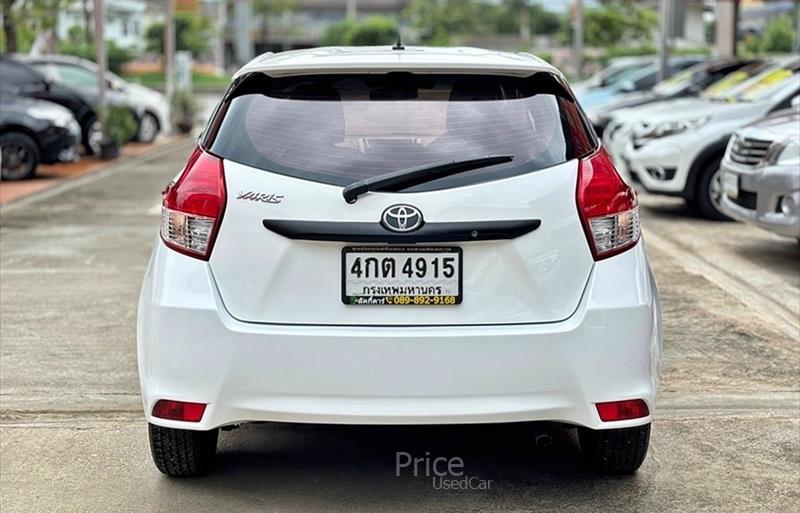 ขายรถเก๋งมือสอง-toyota-โตโยต้า-รถปี2015-รหัส86523-ff1171ac.jpg ขายรถเก๋งมือสอง-toyota-โตโยต้า-รถปี2015-รหัส86523-ff1171ac.jpg