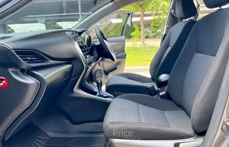 ขายรถเก๋งมือสอง-toyota-โตโยต้า-รถปี2022-รหัส86615-52a62816.jpg ขายรถเก๋งมือสอง-toyota-โตโยต้า-รถปี2022-รหัส86615-52a62816.jpg