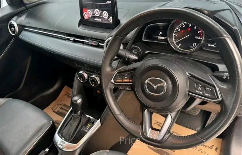 ขายรถเก๋งมือสอง-mazda-มาสด้า-รถปี2020-รหัส86620-2740afa1.jpg ขายรถเก๋งมือสอง-mazda-มาสด้า-รถปี2020-รหัส86620-2740afa1.jpg
