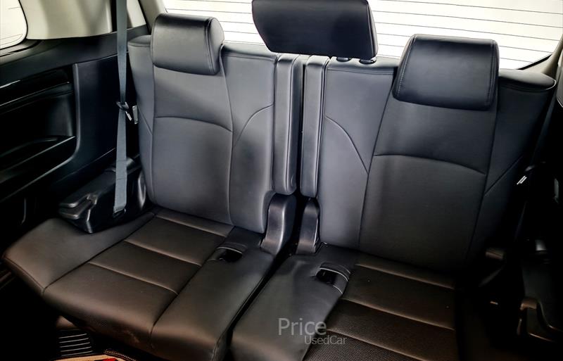 ขายรถตู้มือสอง-toyota-โตโยต้า-รถปี2023-รหัส86687-995d8b8e.jpg ขายรถตู้มือสอง-toyota-โตโยต้า-รถปี2023-รหัส86687-995d8b8e.jpg