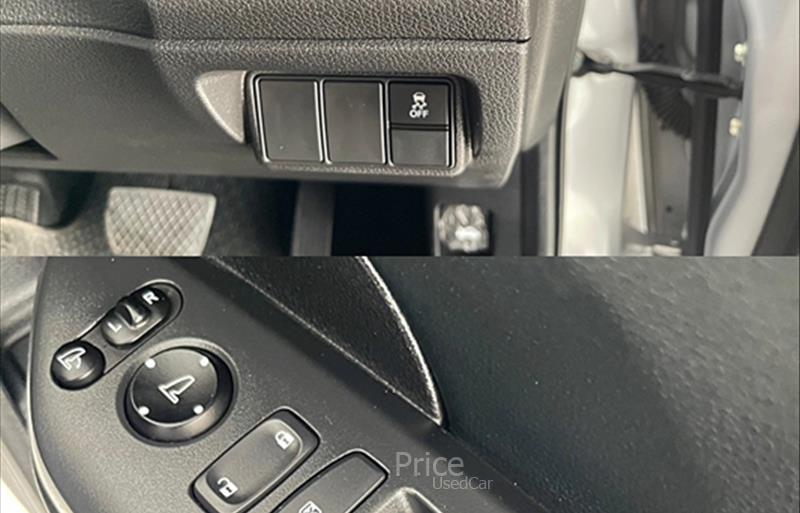 ขายรถเก๋งมือสอง-honda-ฮอนด้า-รถปี2019-รหัส86698-7e3c99ed.jpg ขายรถเก๋งมือสอง-honda-ฮอนด้า-รถปี2019-รหัส86698-7e3c99ed.jpg