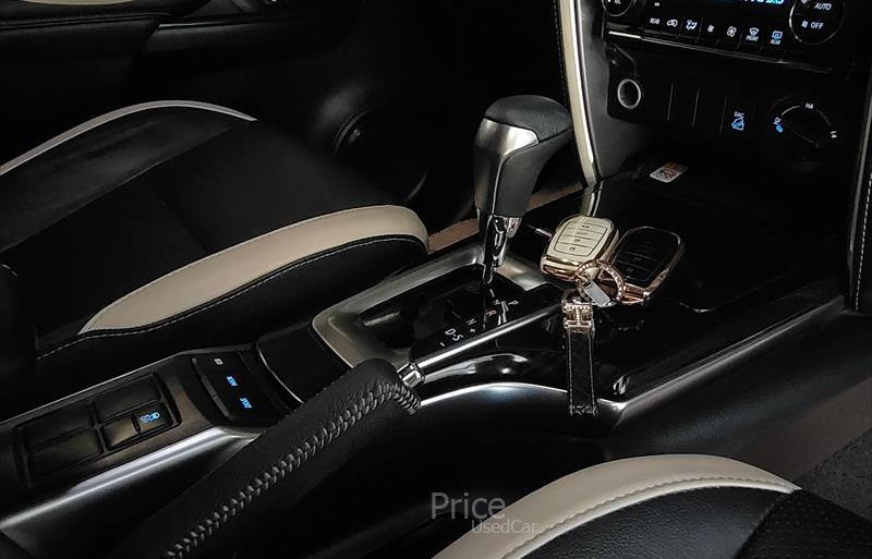 ขายรถ-suv-มือสอง-toyota-โตโยต้า-รถปี2022-รหัส86699-ec79333b.jpg ขายรถ-suv-มือสอง-toyota-โตโยต้า-รถปี2022-รหัส86699-ec79333b.jpg