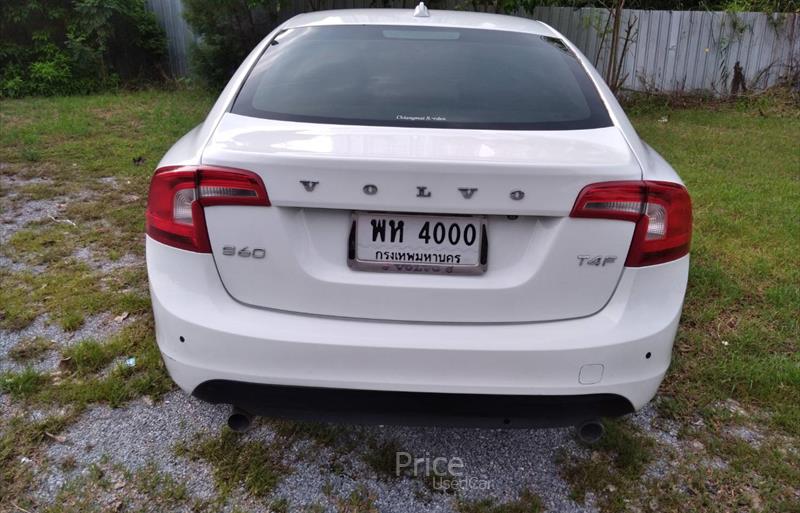 ขายรถเก๋งมือสอง-volvo-วอลโว่-รถปี2015-รหัส86718-5a82b754.jpg ขายรถเก๋งมือสอง-volvo-วอลโว่-รถปี2015-รหัส86718-5a82b754.jpg
