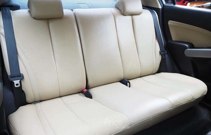 ขายรถเก๋งมือสอง-mazda-มาสด้า-รถปี2011-รหัส86738-a1cff846.jpg ขายรถเก๋งมือสอง-mazda-มาสด้า-รถปี2011-รหัส86738-a1cff846.jpg