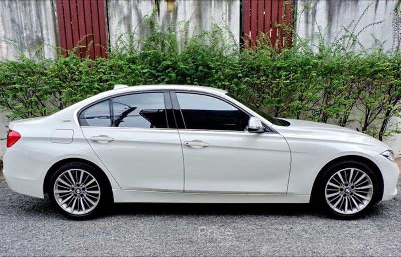 ขายรถเก๋งมือสอง-bmw-บีเอ็มดับบลิว-รถปี2016-รหัส86762-932f6e5e.jpg ขายรถเก๋งมือสอง-bmw-บีเอ็มดับบลิว-รถปี2016-รหัส86762-932f6e5e.jpg