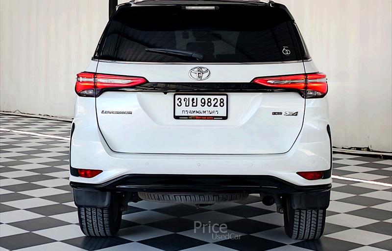 ขายรถ-suv-มือสอง-toyota-โตโยต้า-รถปี2022-รหัส86796-ceb5b48c.jpg ขายรถ-suv-มือสอง-toyota-โตโยต้า-รถปี2022-รหัส86796-ceb5b48c.jpg