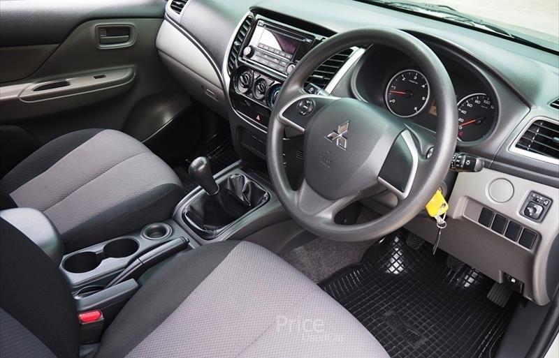 ขายรถกระบะมือสอง-mitsubishi-มิตซูบิชิ-รถปี2017-รหัส86821-722048a9.jpg ขายรถกระบะมือสอง-mitsubishi-มิตซูบิชิ-รถปี2017-รหัส86821-722048a9.jpg