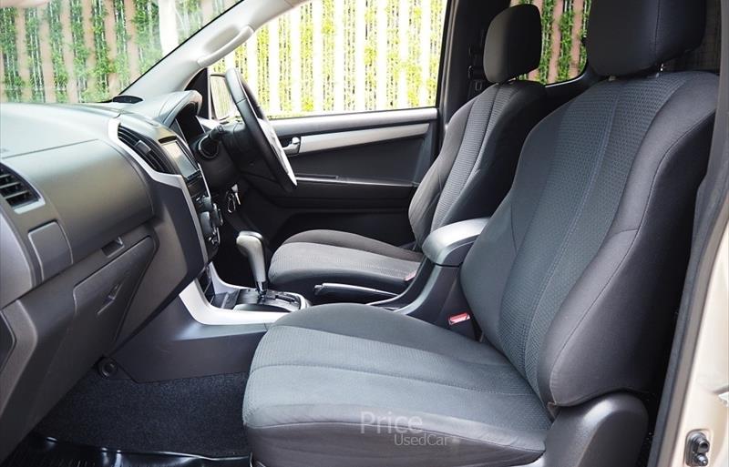 ขายรถกระบะมือสอง-isuzu-อีซูซุ-รถปี2011-รหัส86830-3278543a.jpg ขายรถกระบะมือสอง-isuzu-อีซูซุ-รถปี2011-รหัส86830-3278543a.jpg