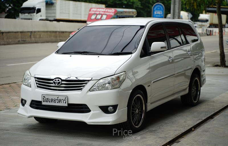 รถตู้มือสอง TOYOTA INNOVA รถปี 2013