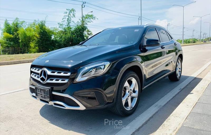 รถเก๋งมือสอง MERCEDES BENZ GLA200 รถปี 2019