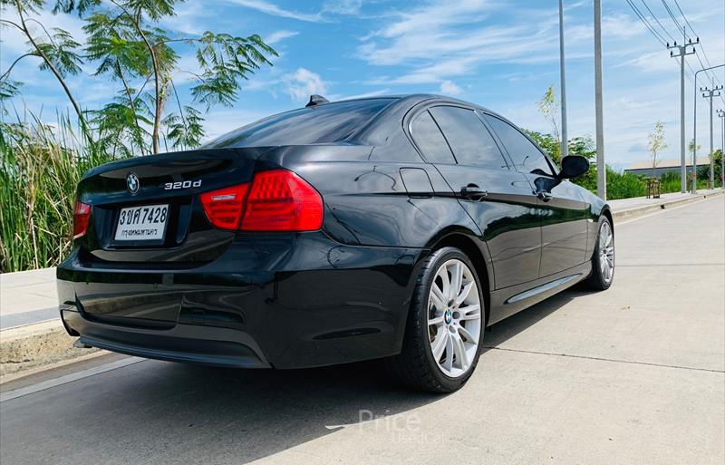 ขายรถเก๋งมือสอง-bmw-บีเอ็มดับบลิว-รถปี2012-รหัส86906-17d50982.jpg ขายรถเก๋งมือสอง-bmw-บีเอ็มดับบลิว-รถปี2012-รหัส86906-17d50982.jpg