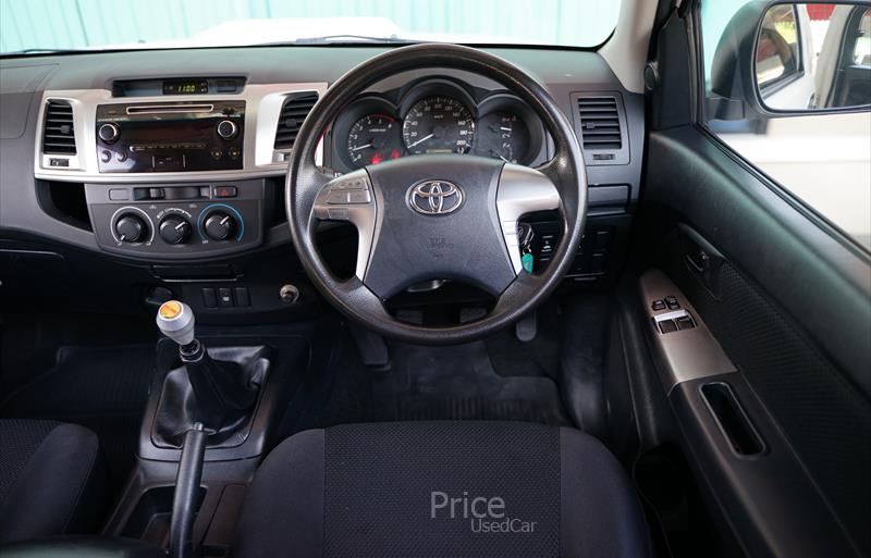 ขายรถกระบะมือสอง-toyota-โตโยต้า-รถปี2015-รหัส86950-2152685d.jpg ขายรถกระบะมือสอง-toyota-โตโยต้า-รถปี2015-รหัส86950-2152685d.jpg