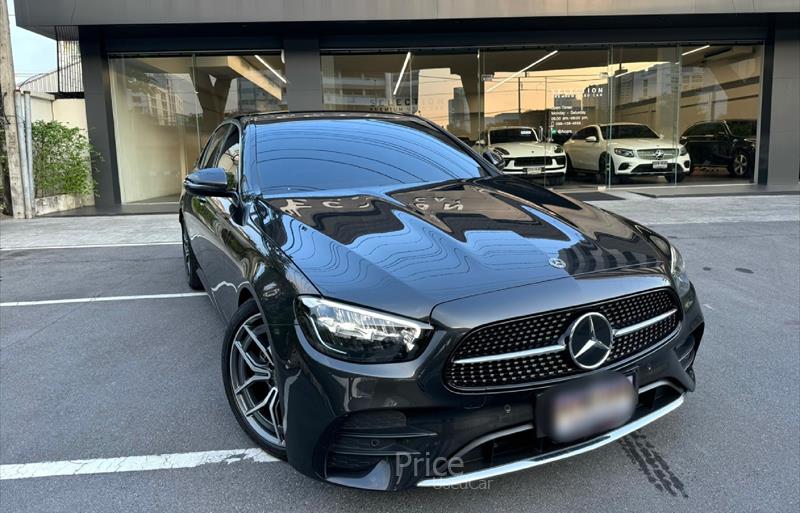 รถเก๋งมือสอง MERCEDES BENZ E220 รถปี 2022