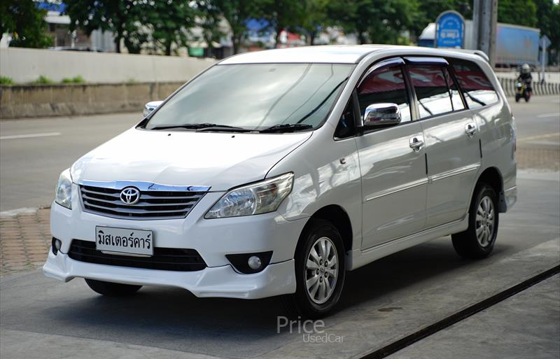 รถตู้มือสอง TOYOTA INNOVA รถปี 2013