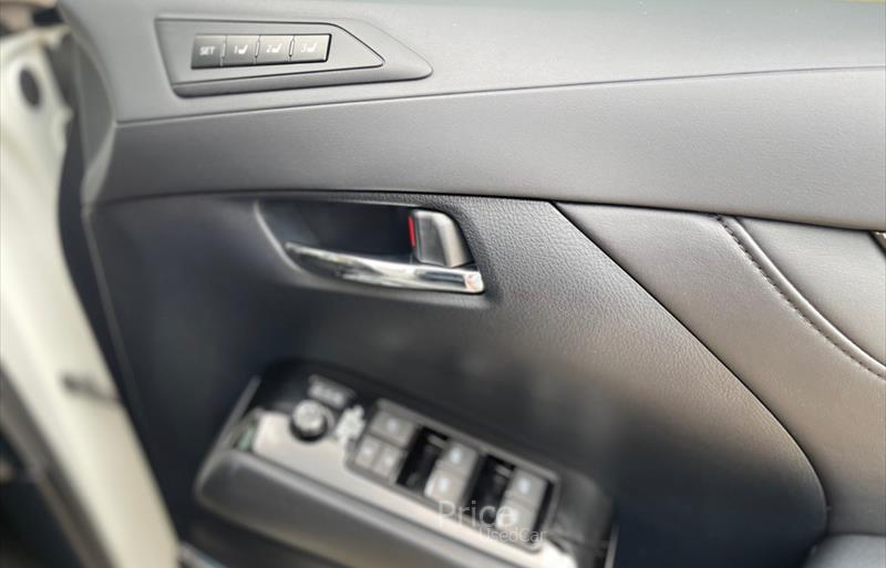 ขายรถตู้มือสอง-toyota-โตโยต้า-รถปี2018-รหัส87061-b97b2c39.jpg ขายรถตู้มือสอง-toyota-โตโยต้า-รถปี2018-รหัส87061-b97b2c39.jpg