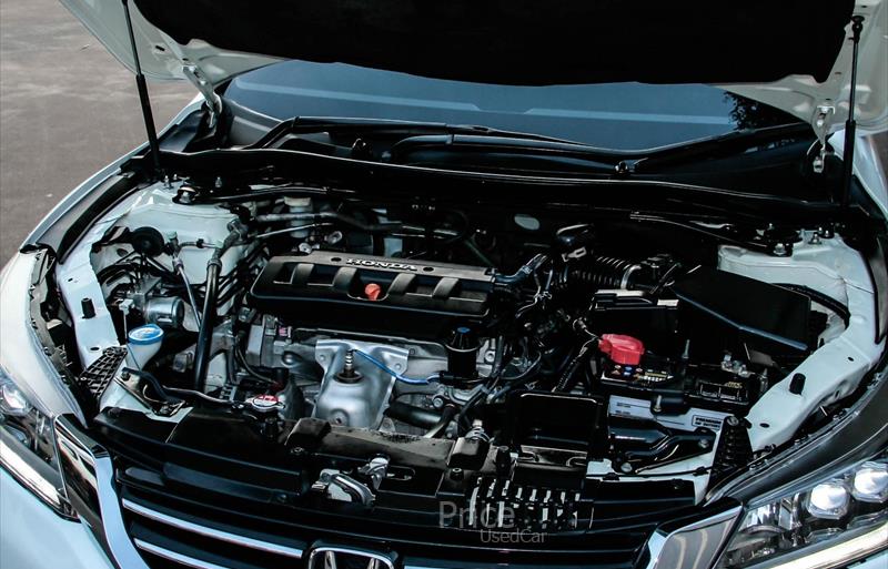 ขายรถเก๋งมือสอง-honda-ฮอนด้า-รถปี2014-รหัส87110-a5b40b4b.jpg ขายรถเก๋งมือสอง-honda-ฮอนด้า-รถปี2014-รหัส87110-a5b40b4b.jpg