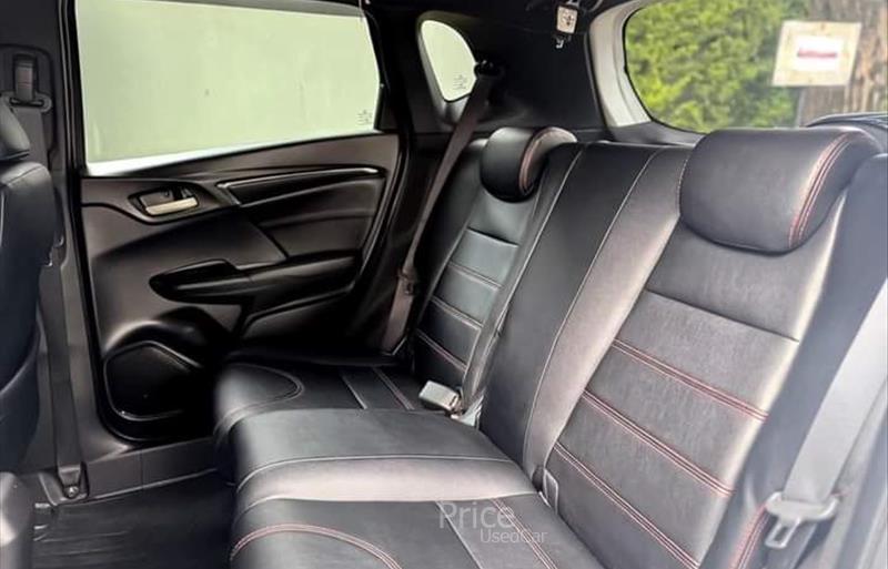 ขายรถเก๋งมือสอง-honda-ฮอนด้า-รถปี2020-รหัส87195-8435ab4c.jpg ขายรถเก๋งมือสอง-honda-ฮอนด้า-รถปี2020-รหัส87195-8435ab4c.jpg