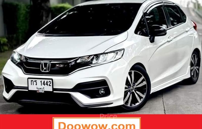 รถเก๋งมือสอง HONDA JAZZ รถปี 2020