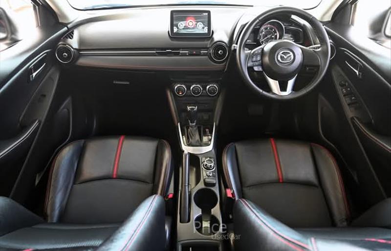 ขายรถเก๋งมือสอง mazda 2 รถปี2015 รหัส 87224-รูปที่7 ขายรถเก๋งมือสอง mazda 2 รถปี2015 รหัส 87224-รูปที่7