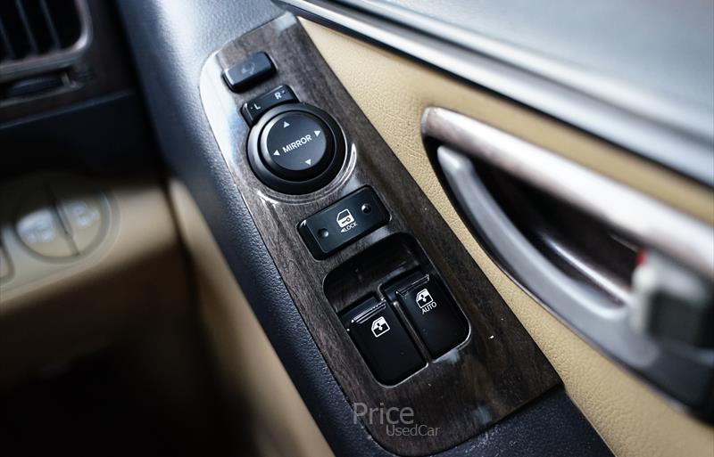 ขายรถตู้มือสอง-hyundai-ฮุนได-รถปี2016-รหัส87254-e972af10.jpg ขายรถตู้มือสอง-hyundai-ฮุนได-รถปี2016-รหัส87254-e972af10.jpg