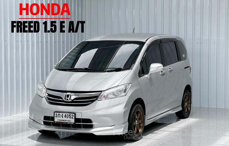 รถเก๋งมือสอง HONDA FREED รถปี 2013 รถเก๋งมือสอง HONDA FREED รถปี 2013