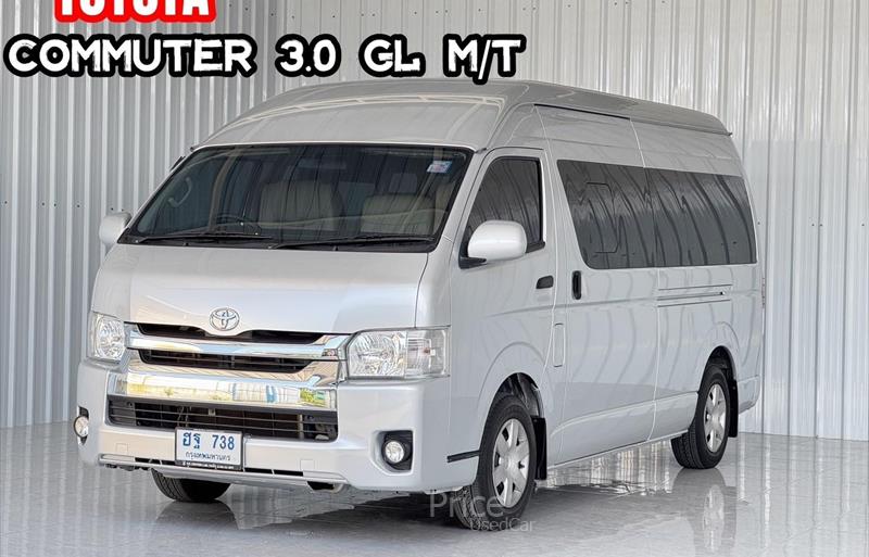รถตู้มือสอง TOYOTA COMMUTER รถปี 2017 รถตู้มือสอง TOYOTA COMMUTER รถปี 2017
