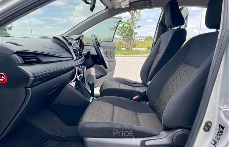ขายรถเก๋งมือสอง-toyota-โตโยต้า-รถปี2021-รหัส87298-14fe6b0b.jpg ขายรถเก๋งมือสอง-toyota-โตโยต้า-รถปี2021-รหัส87298-14fe6b0b.jpg