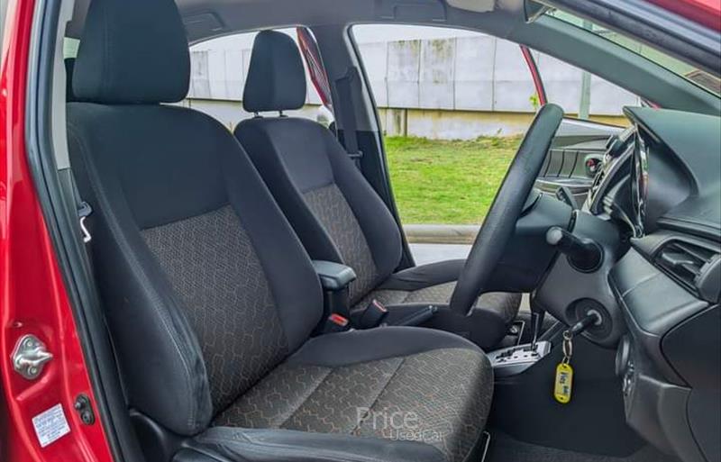 ขายรถเก๋งมือสอง-toyota-โตโยต้า-รถปี2020-รหัส87299-c13bb825.jpg ขายรถเก๋งมือสอง-toyota-โตโยต้า-รถปี2020-รหัส87299-c13bb825.jpg