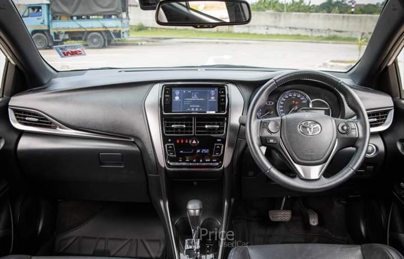 ขายรถเก๋งมือสอง-toyota-โตโยต้า-รถปี2020-รหัส87307-e8337b63.jpg ขายรถเก๋งมือสอง-toyota-โตโยต้า-รถปี2020-รหัส87307-e8337b63.jpg