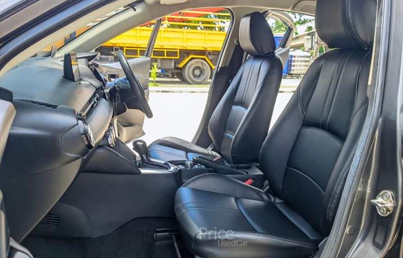 ขายรถเก๋งมือสอง-mazda-มาสด้า-รถปี2019-รหัส87316-890d9bd6.jpg ขายรถเก๋งมือสอง-mazda-มาสด้า-รถปี2019-รหัส87316-890d9bd6.jpg