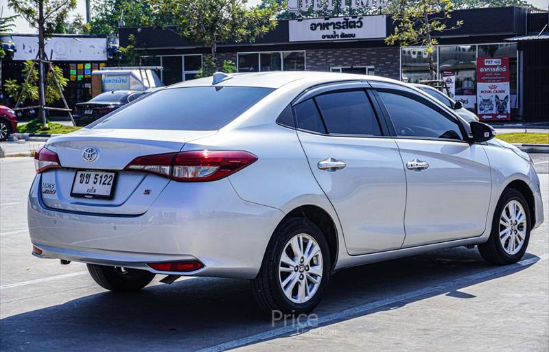 ขายรถเก๋งมือสอง-toyota-โตโยต้า-รถปี2018-รหัส87327-30fb63b0.jpg ขายรถเก๋งมือสอง-toyota-โตโยต้า-รถปี2018-รหัส87327-30fb63b0.jpg