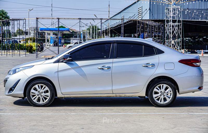 ขายรถเก๋งมือสอง-toyota-โตโยต้า-รถปี2018-รหัส87327-79a013bc.jpg ขายรถเก๋งมือสอง-toyota-โตโยต้า-รถปี2018-รหัส87327-79a013bc.jpg