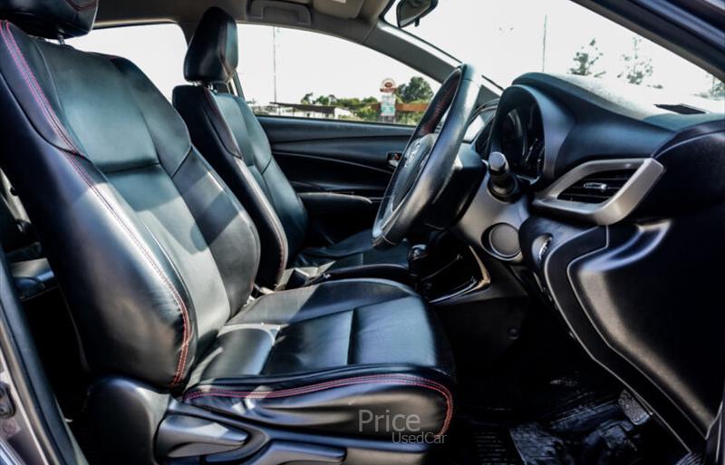 ขายรถเก๋งมือสอง-toyota-โตโยต้า-รถปี2019-รหัส87334-43776972.jpg ขายรถเก๋งมือสอง-toyota-โตโยต้า-รถปี2019-รหัส87334-43776972.jpg