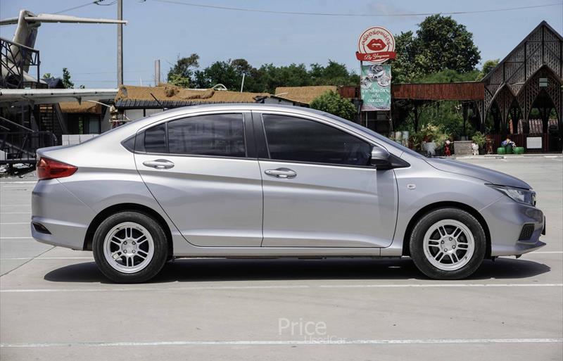 ขายรถเก๋งมือสอง-honda-ฮอนด้า-รถปี2019-รหัส87341-41113301.jpg ขายรถเก๋งมือสอง-honda-ฮอนด้า-รถปี2019-รหัส87341-41113301.jpg