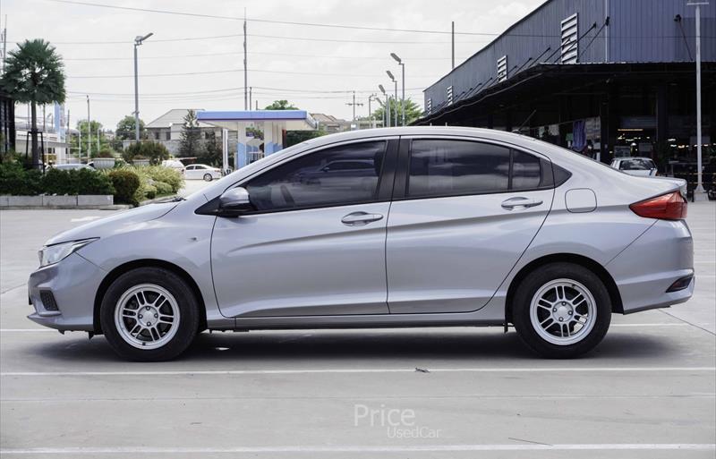 ขายรถเก๋งมือสอง-honda-ฮอนด้า-รถปี2019-รหัส87341-9c7bae6b.jpg ขายรถเก๋งมือสอง-honda-ฮอนด้า-รถปี2019-รหัส87341-9c7bae6b.jpg