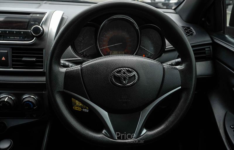 ขายรถเก๋งมือสอง-toyota-โตโยต้า-รถปี2014-รหัส87349-d95c8118.jpg ขายรถเก๋งมือสอง-toyota-โตโยต้า-รถปี2014-รหัส87349-d95c8118.jpg