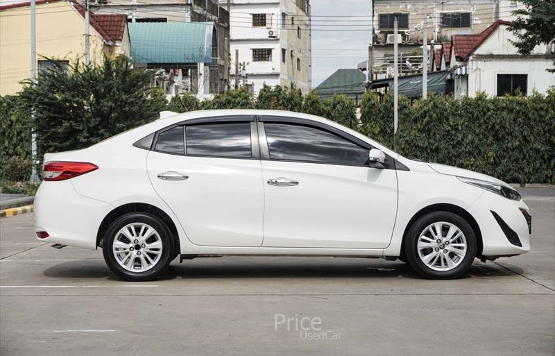 ขายรถเก๋งมือสอง-toyota-โตโยต้า-รถปี2017-รหัส87356-74487759.jpg ขายรถเก๋งมือสอง-toyota-โตโยต้า-รถปี2017-รหัส87356-74487759.jpg