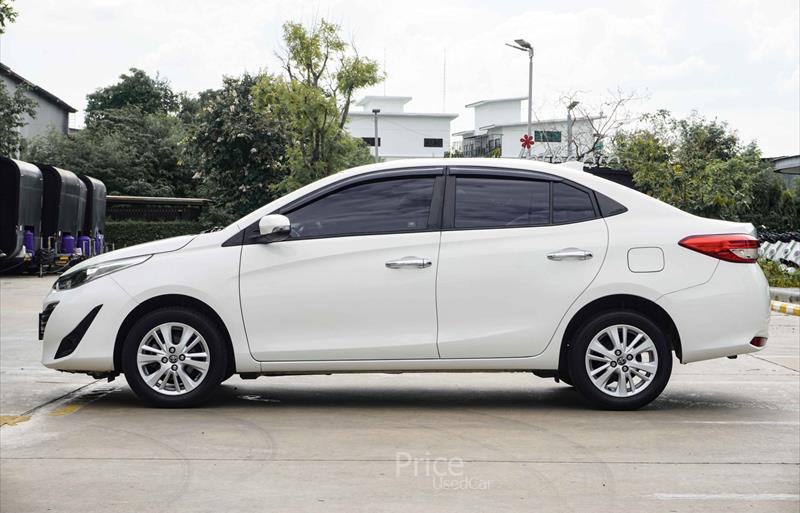 ขายรถเก๋งมือสอง-toyota-โตโยต้า-รถปี2017-รหัส87356-c21d7ffa.jpg ขายรถเก๋งมือสอง-toyota-โตโยต้า-รถปี2017-รหัส87356-c21d7ffa.jpg