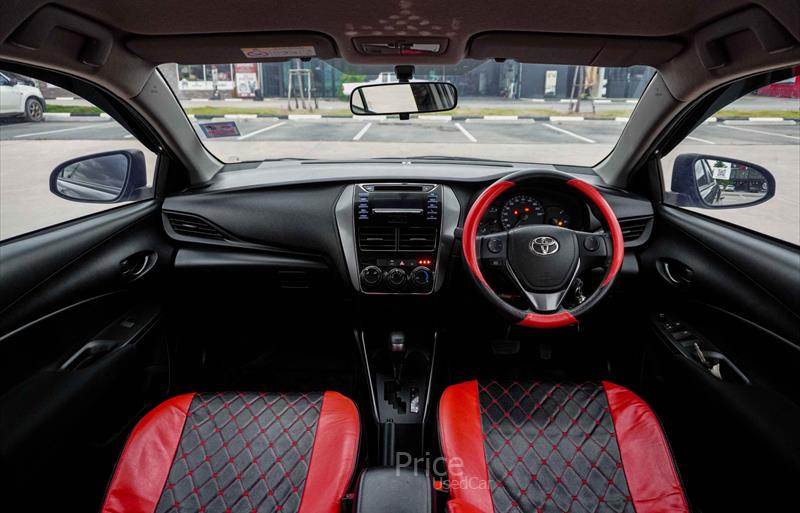 ขายรถเก๋งมือสอง-toyota-โตโยต้า-รถปี2022-รหัส87366-b20c95b7.jpg ขายรถเก๋งมือสอง-toyota-โตโยต้า-รถปี2022-รหัส87366-b20c95b7.jpg
