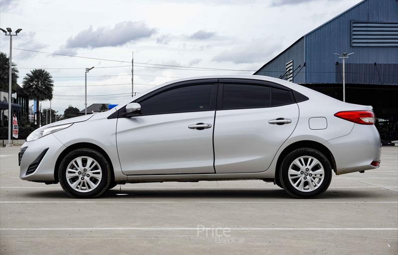 ขายรถเก๋งมือสอง-toyota-โตโยต้า-รถปี2019-รหัส87368-46e55438.jpg ขายรถเก๋งมือสอง-toyota-โตโยต้า-รถปี2019-รหัส87368-46e55438.jpg