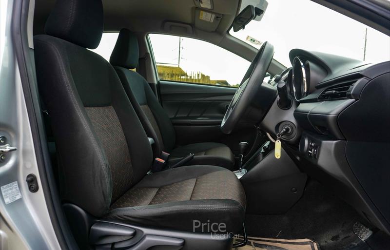ขายรถเก๋งมือสอง-toyota-โตโยต้า-รถปี2019-รหัส87373-7167424b.jpg ขายรถเก๋งมือสอง-toyota-โตโยต้า-รถปี2019-รหัส87373-7167424b.jpg