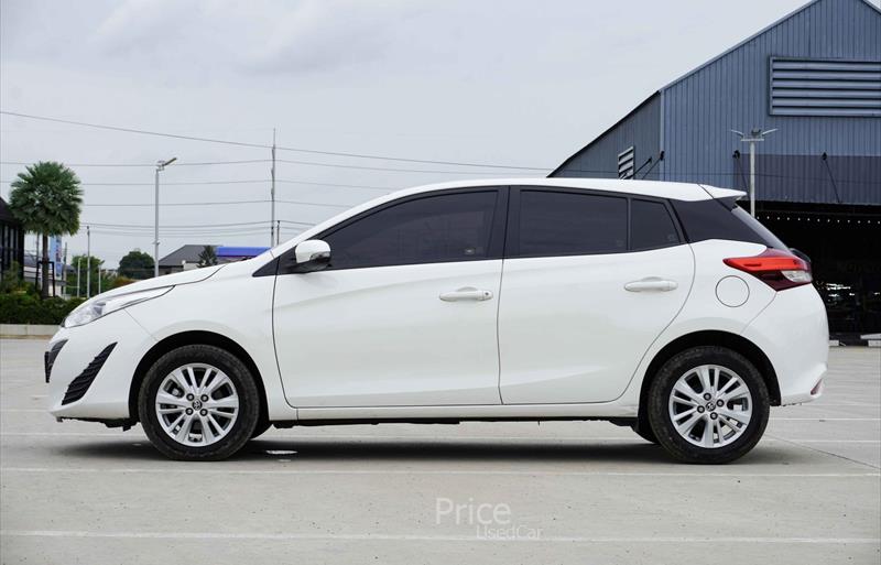 ขายรถเก๋งมือสอง-toyota-โตโยต้า-รถปี2018-รหัส87383-2b7c39d2.jpg ขายรถเก๋งมือสอง-toyota-โตโยต้า-รถปี2018-รหัส87383-2b7c39d2.jpg