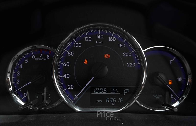 ขายรถเก๋งมือสอง-toyota-โตโยต้า-รถปี2017-รหัส87386-797f9936.jpg ขายรถเก๋งมือสอง-toyota-โตโยต้า-รถปี2017-รหัส87386-797f9936.jpg