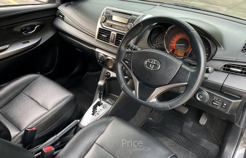 ขายรถเก๋งมือสอง-toyota-โตโยต้า-รถปี2014-รหัส87397-a2c7583a.jpg ขายรถเก๋งมือสอง-toyota-โตโยต้า-รถปี2014-รหัส87397-a2c7583a.jpg